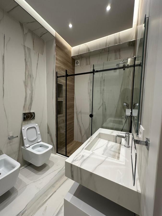 Hera Tirana Suite Deluxe Экстерьер фото