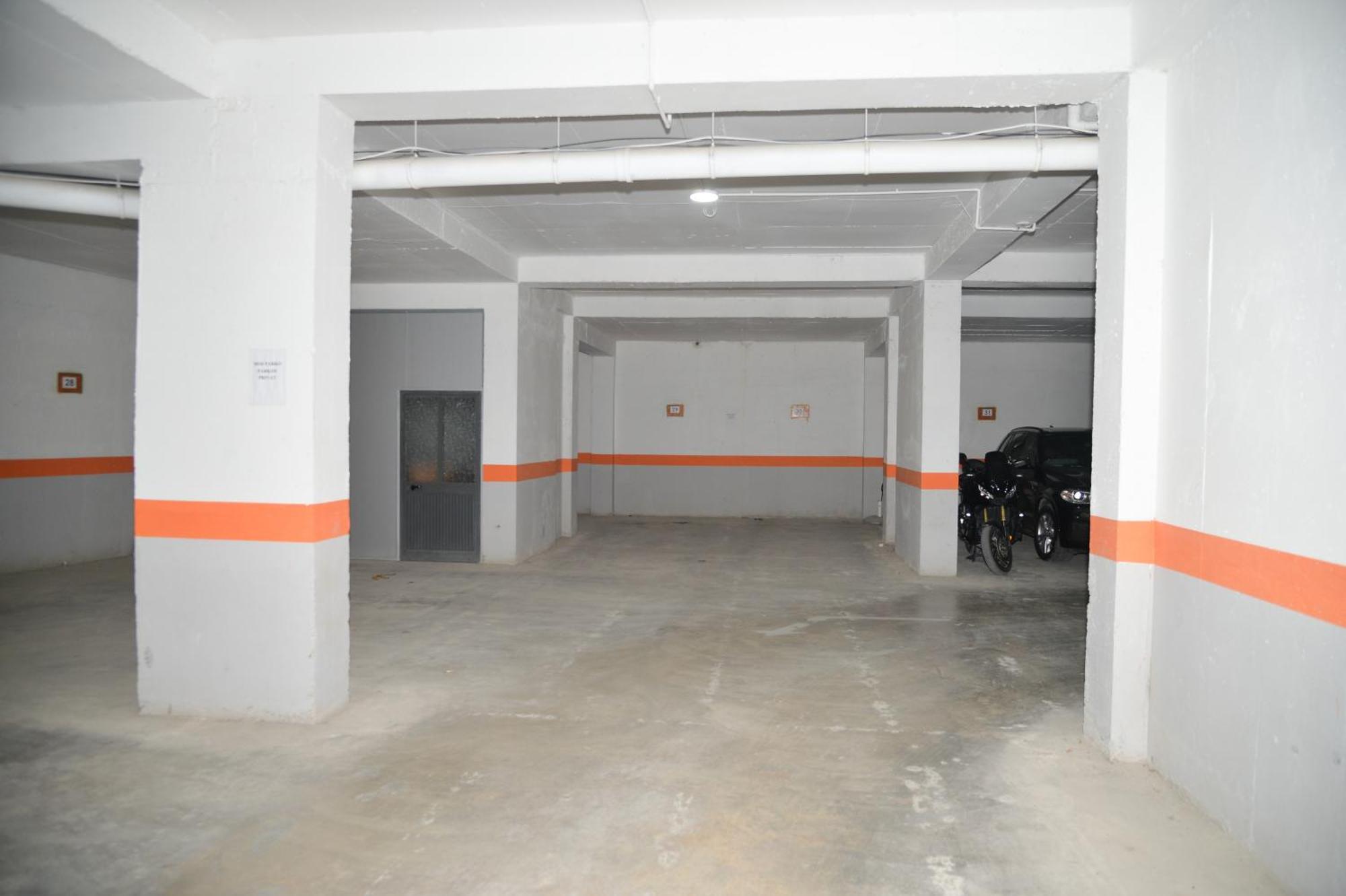 Hera Tirana Suite Deluxe Экстерьер фото