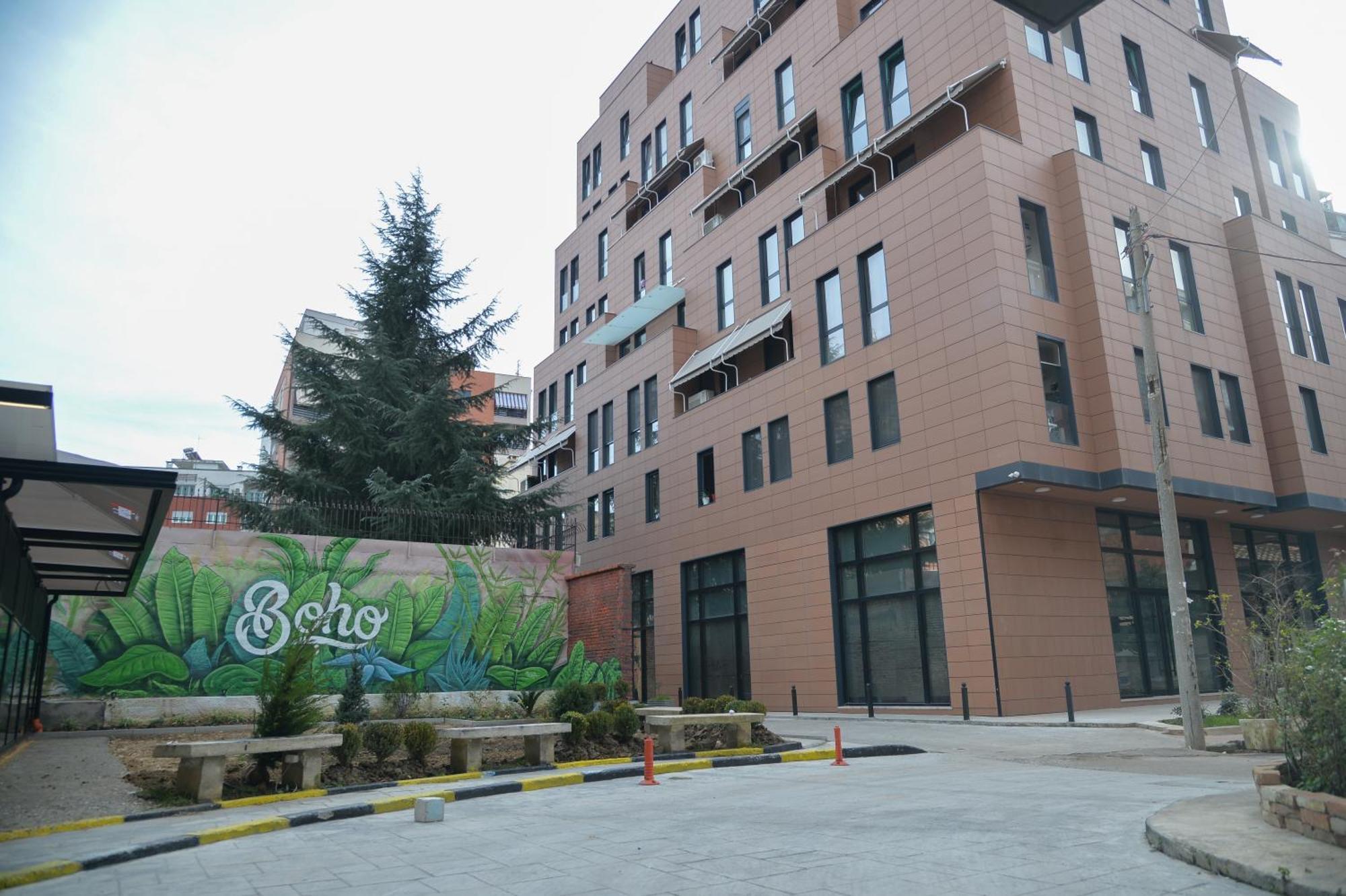 Hera Tirana Suite Deluxe Экстерьер фото